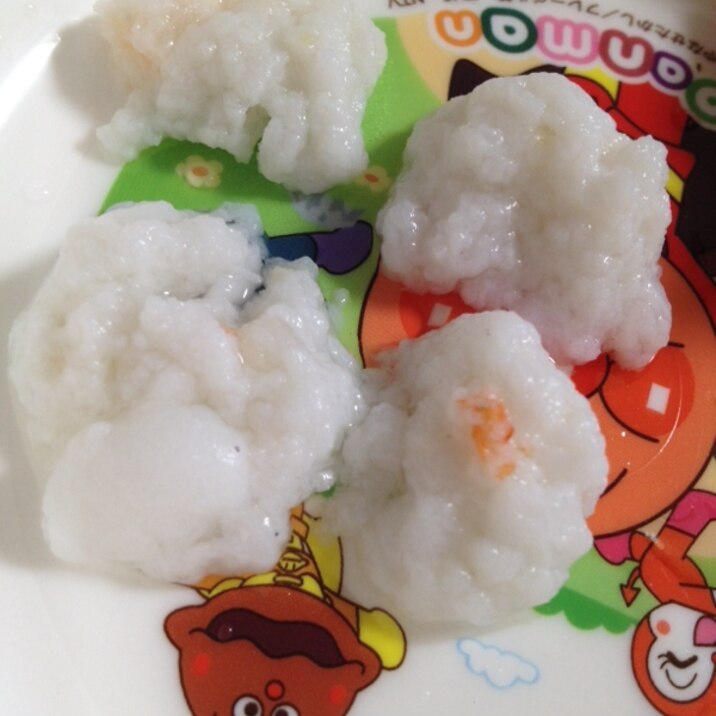 離乳食 エビとはんぺんの団子 レシピ 作り方 By かなぶん 楽天レシピ